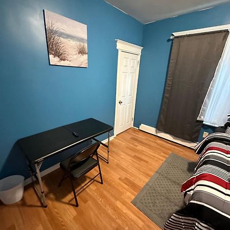 Fidelia Halos Room Queen Bed, Minutes From Newark Liberty International Airport And Newark Penn Station Экстерьер фото